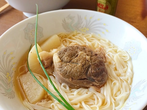 牛スネ肉と大根の柔らか煮込みスープ＊柚子胡椒風味